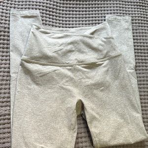 Size small Beyond Yoga yoga pants!